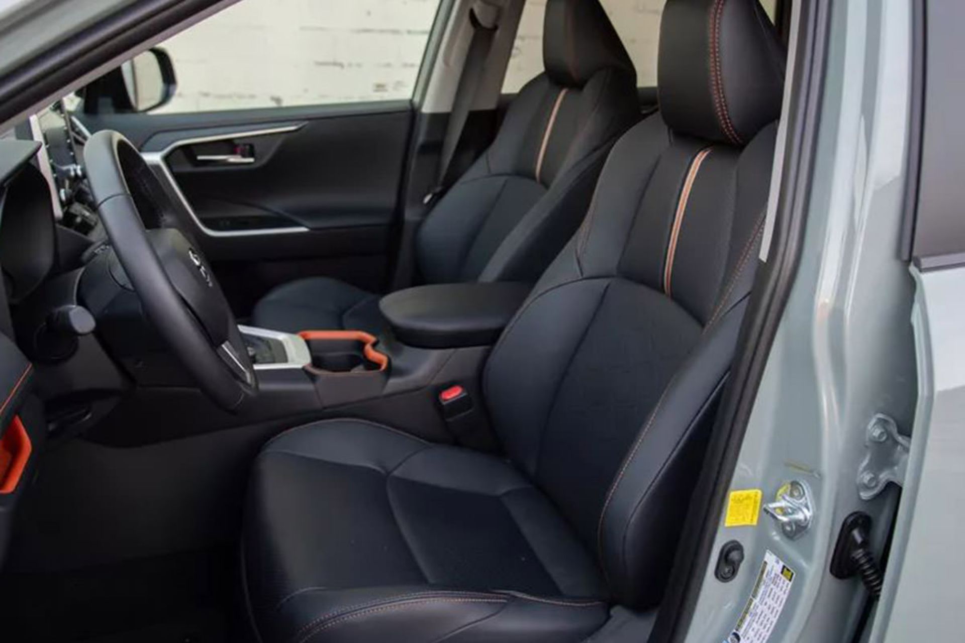 تویوتا RAV4