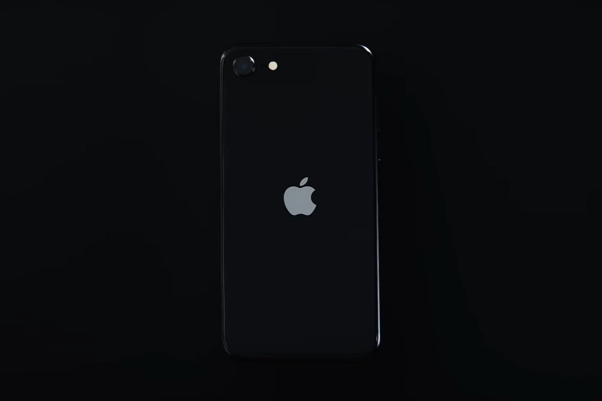 آیفون اس ای 2020 اپل / Apple iPhone SE 2020 / آیفون SE نسل دوم