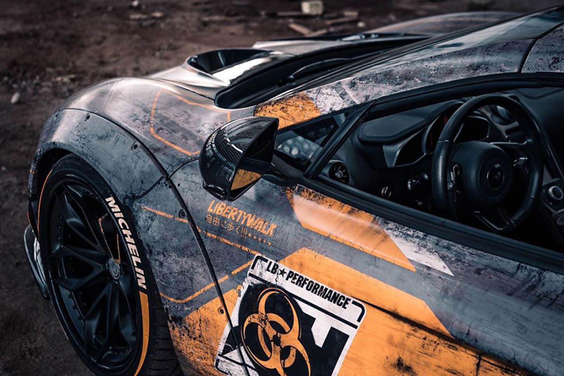 مک‌لارن 650S اسپایدر با تیونینگ لیبرتی واک