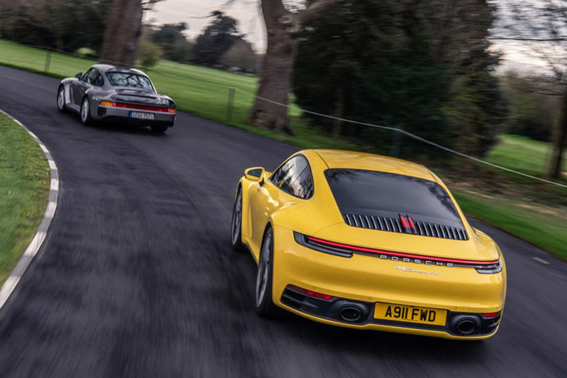 پورشه 959 دربرابر پورشه 911