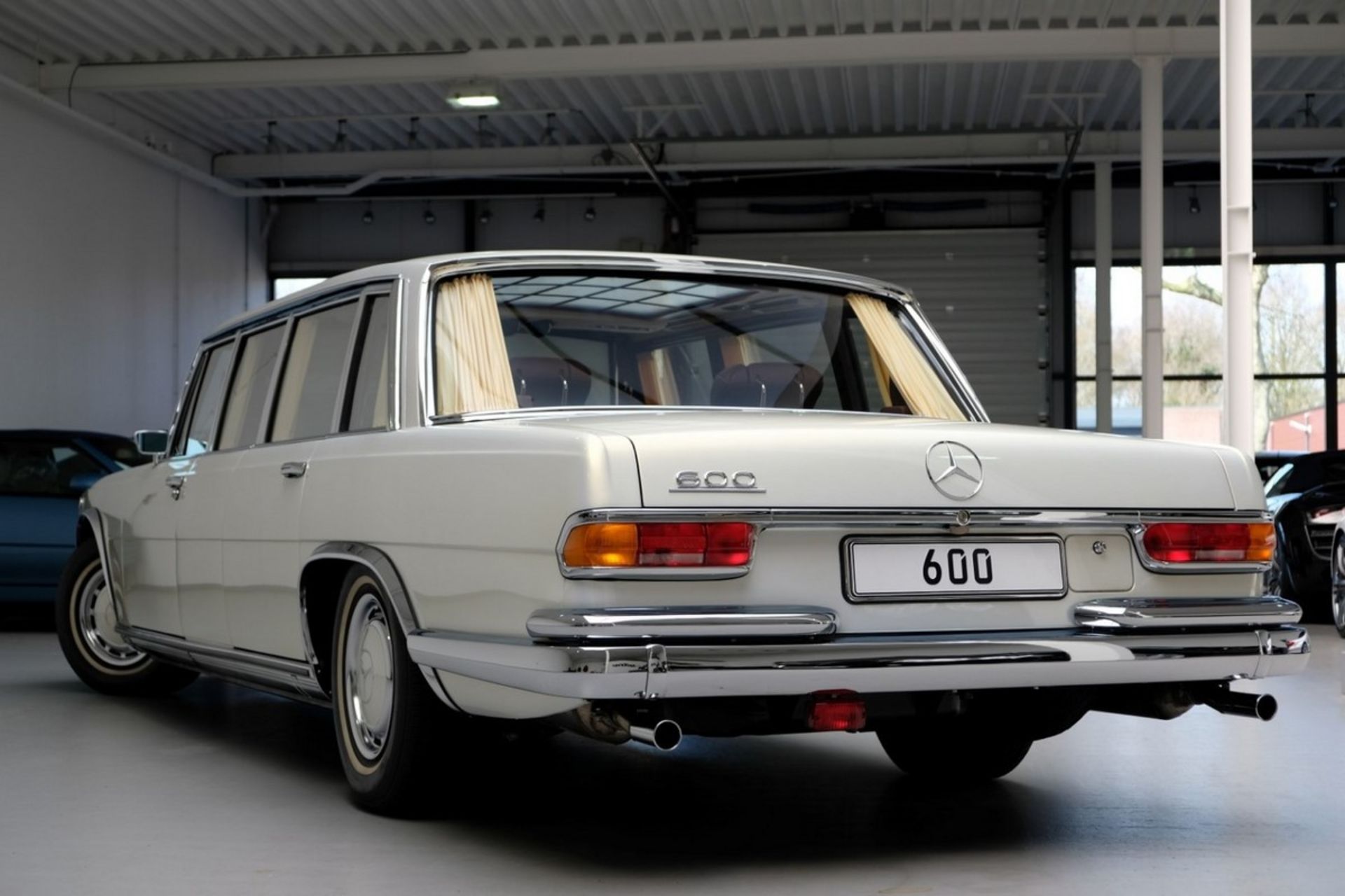 mercedes benz 600 pullman