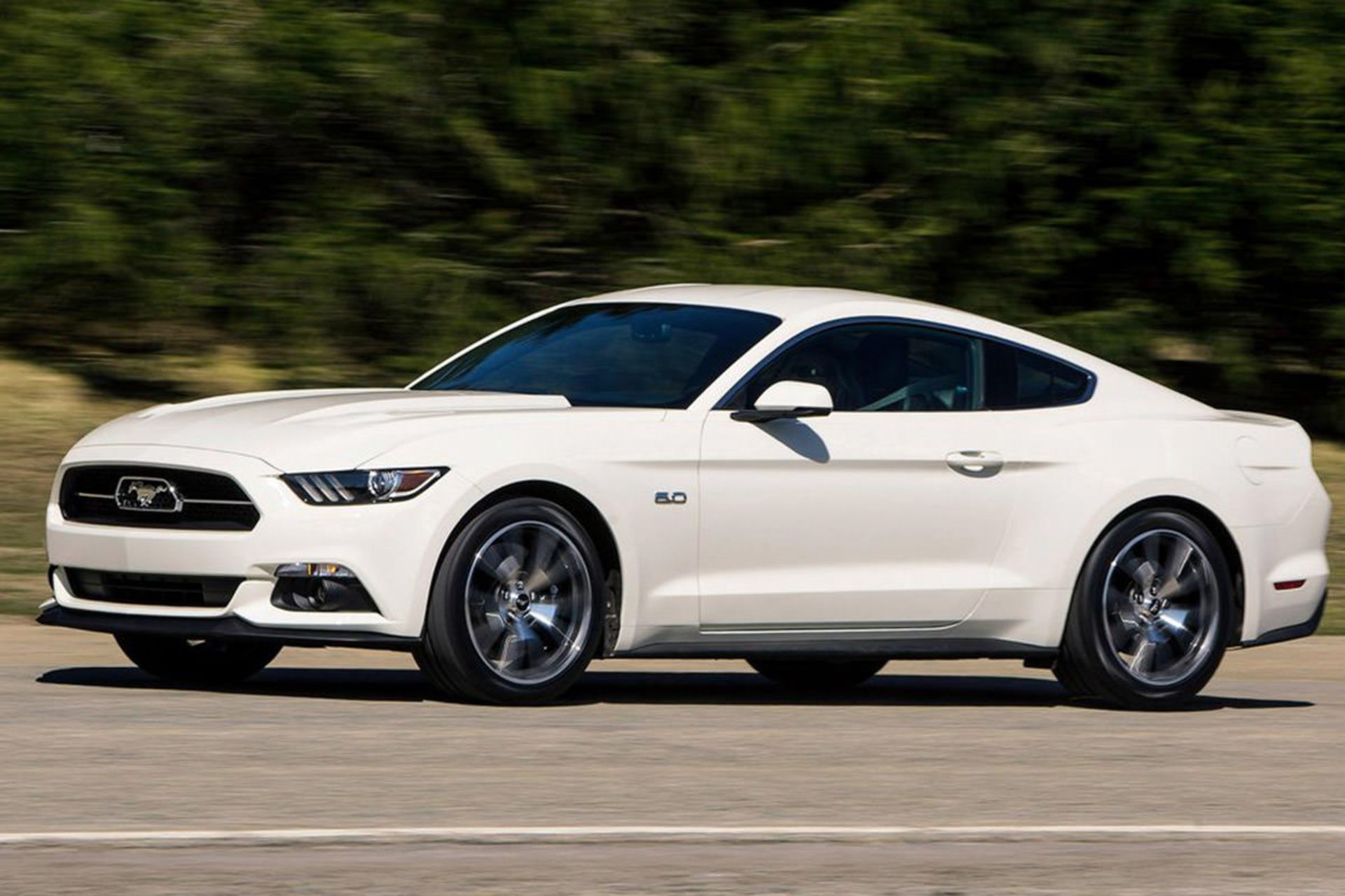 فورد موستانگ ۲۰۱۵