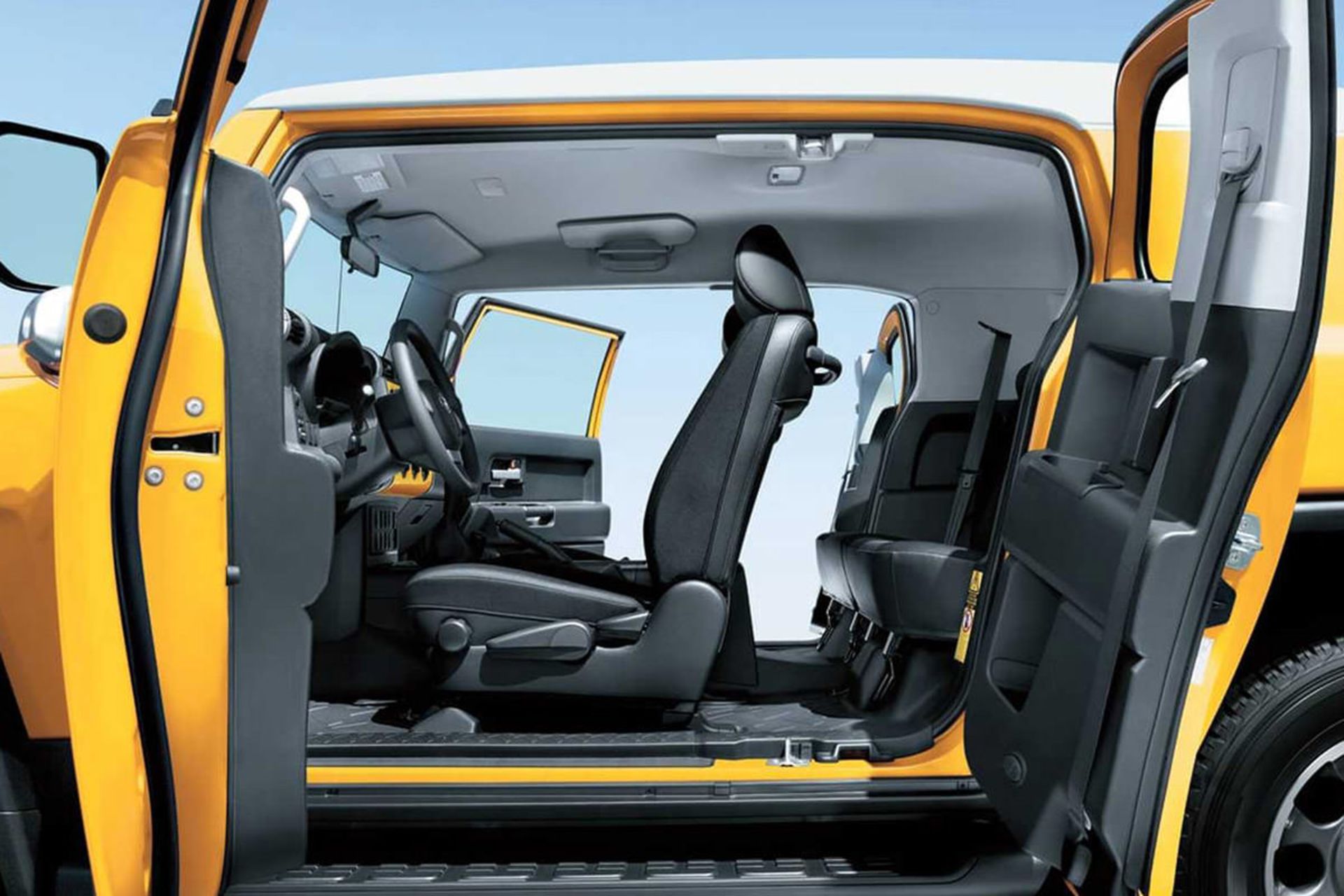 تویوتا FJ Cruiser