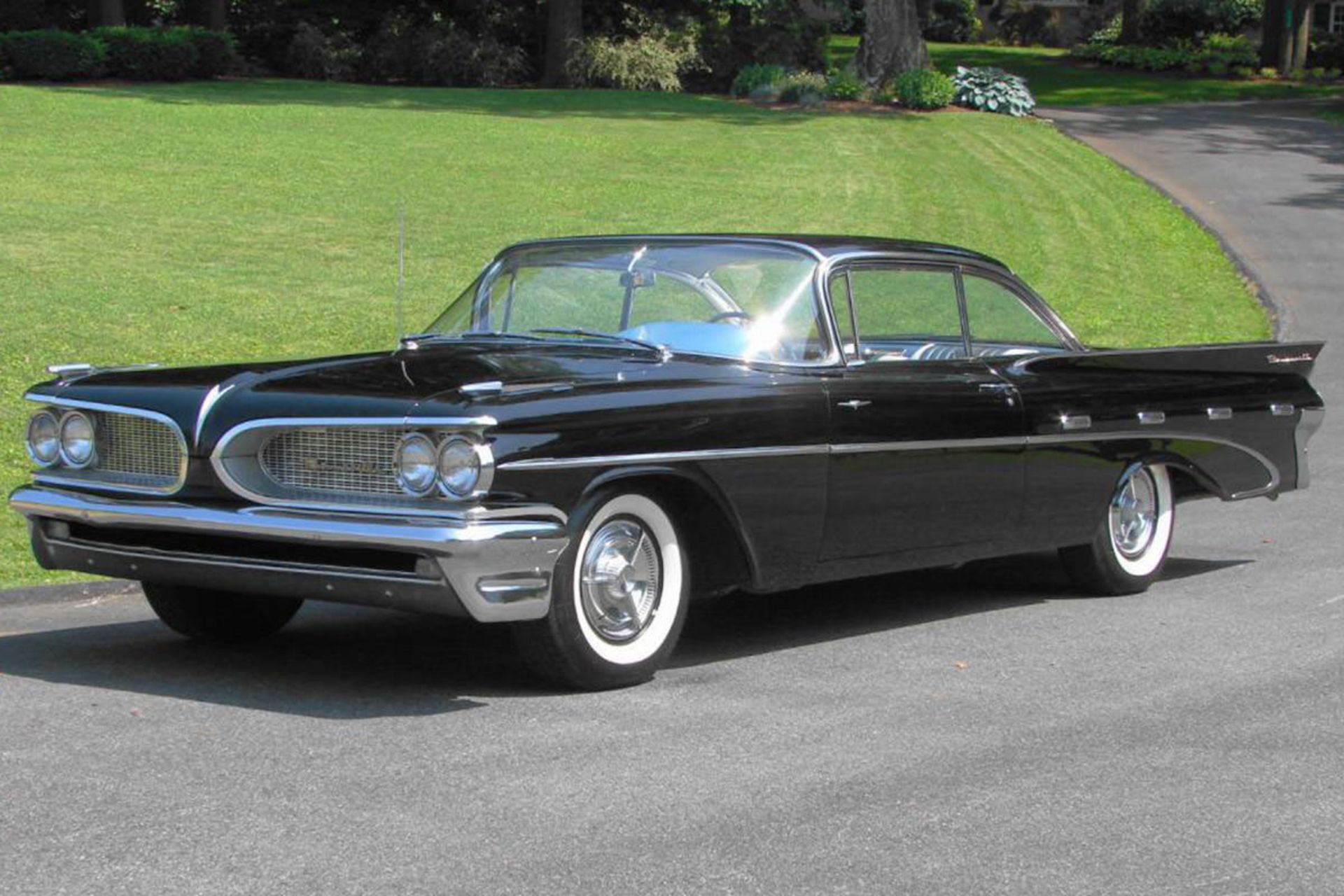 پونیتاک بونِویل