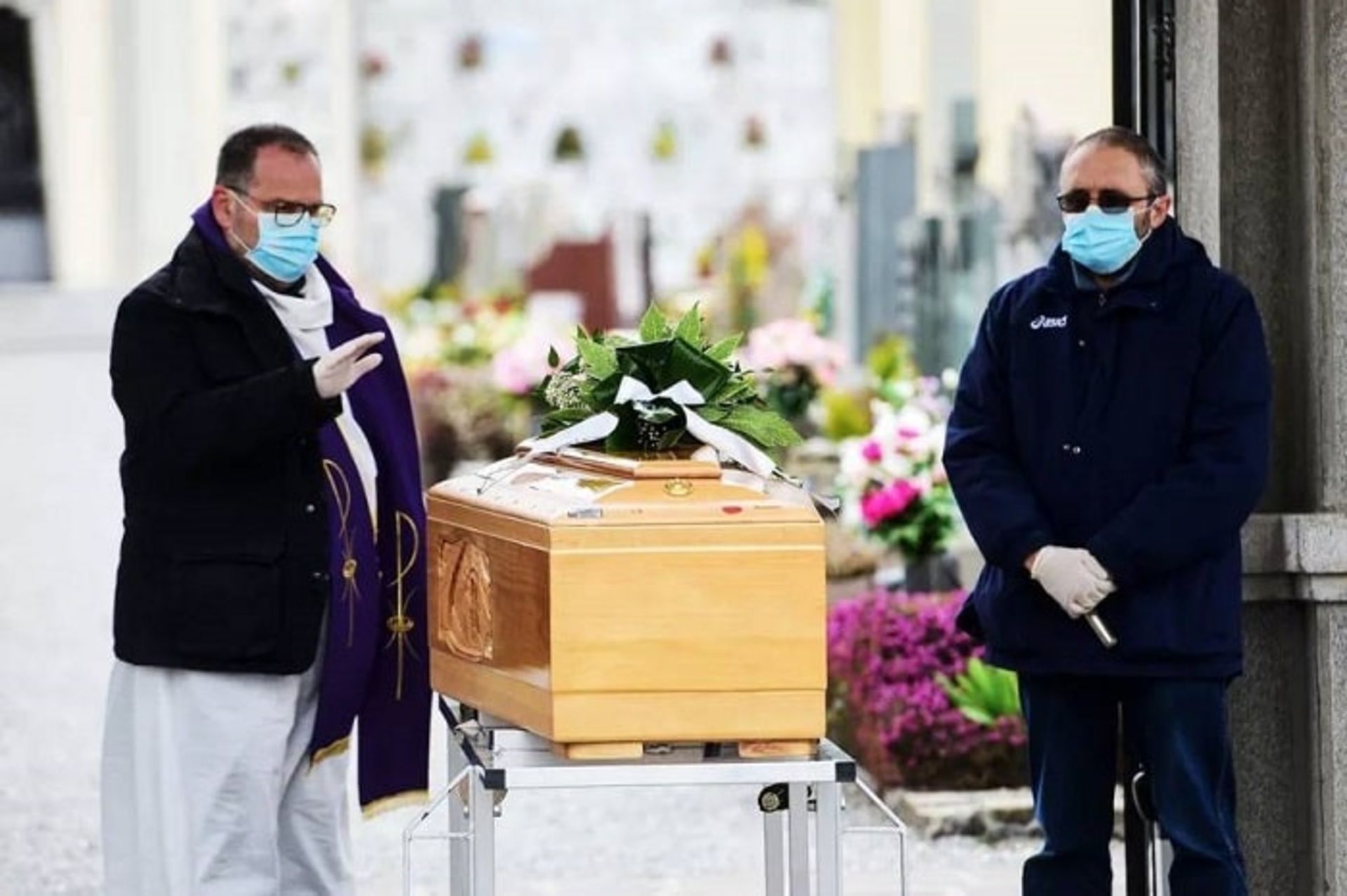 کشیش - مرگ در اثر کرونا