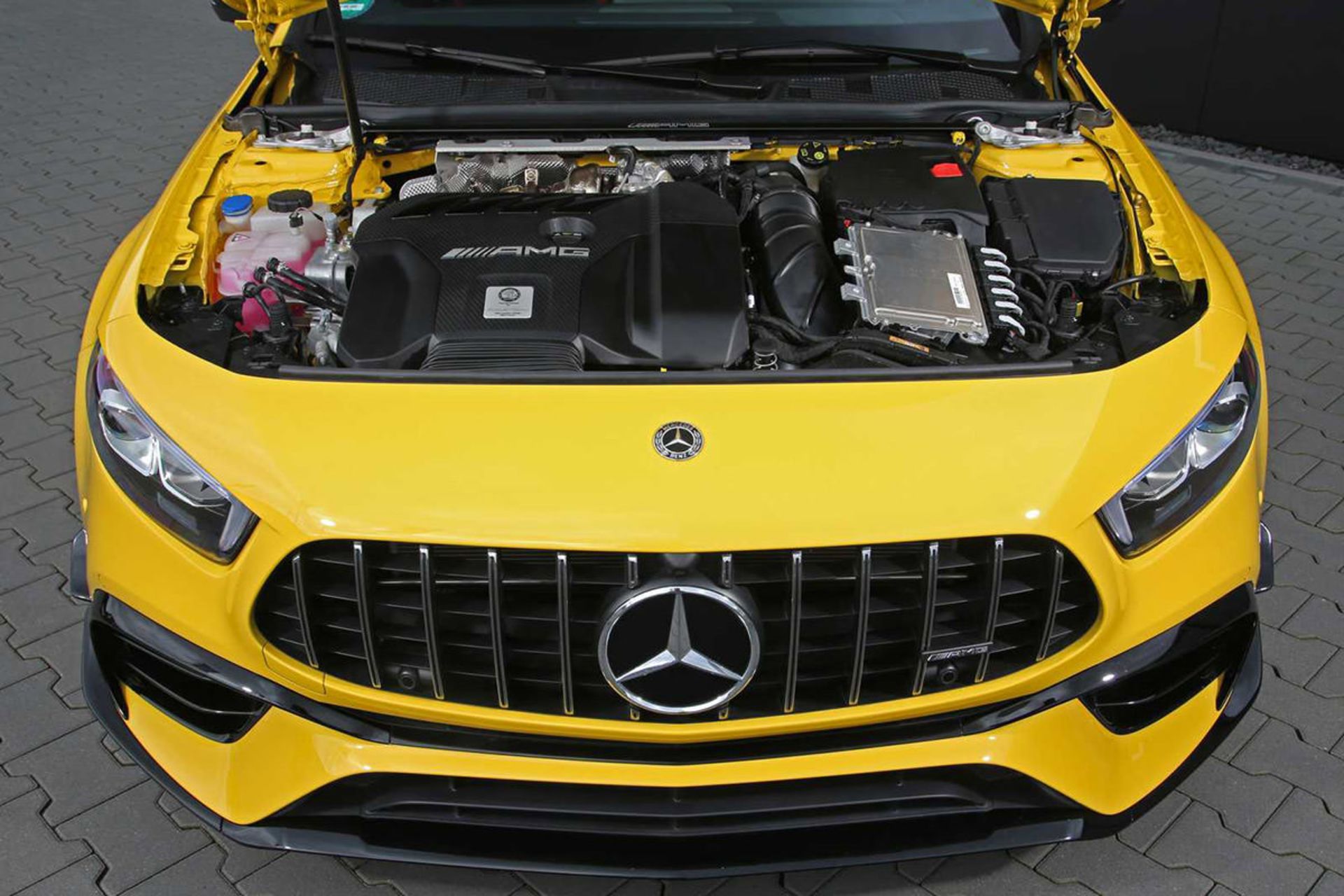AMG A45 S با تیونینگ پوزایدون