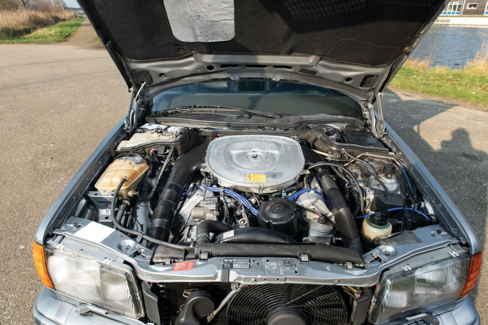 1989 Mercedes-Benz 560 SEL 6.0