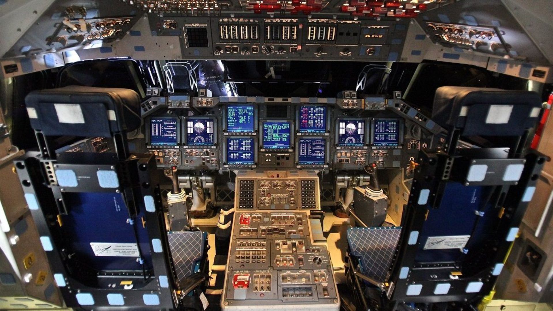 فضای داخلی مدارگرد شاتل اندور