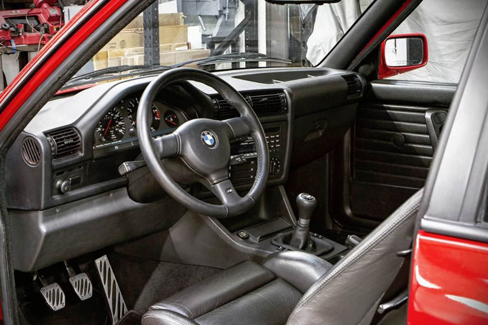 مرجع متخصصين ايران بي‌ام‌و M3 نسل E30 با موتور نسل E46