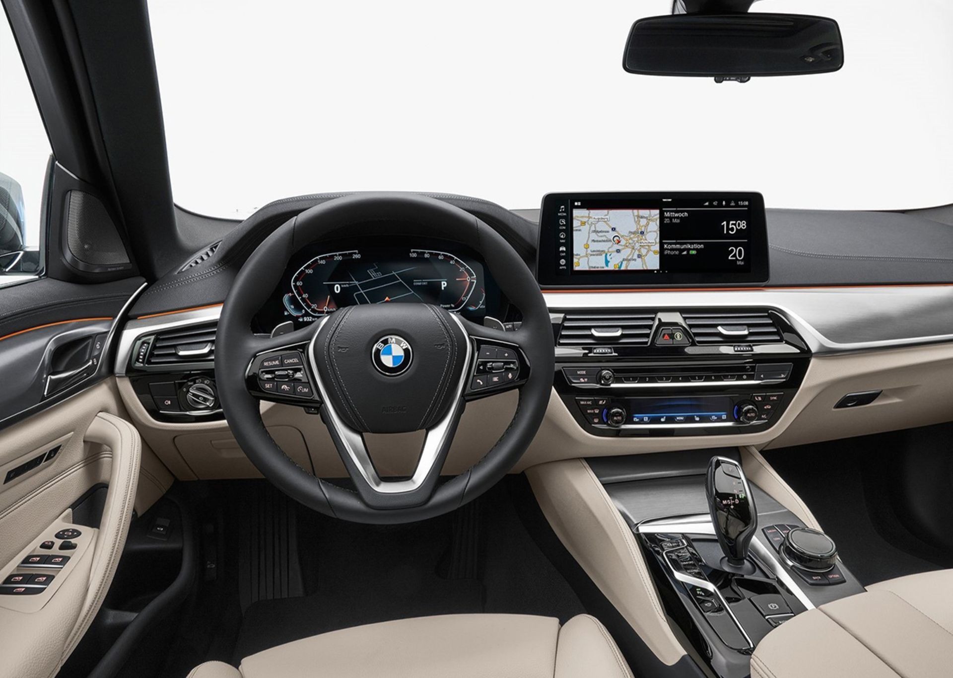 BMW 5-Series   2021