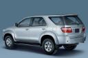 Toyota Fortuner 2010