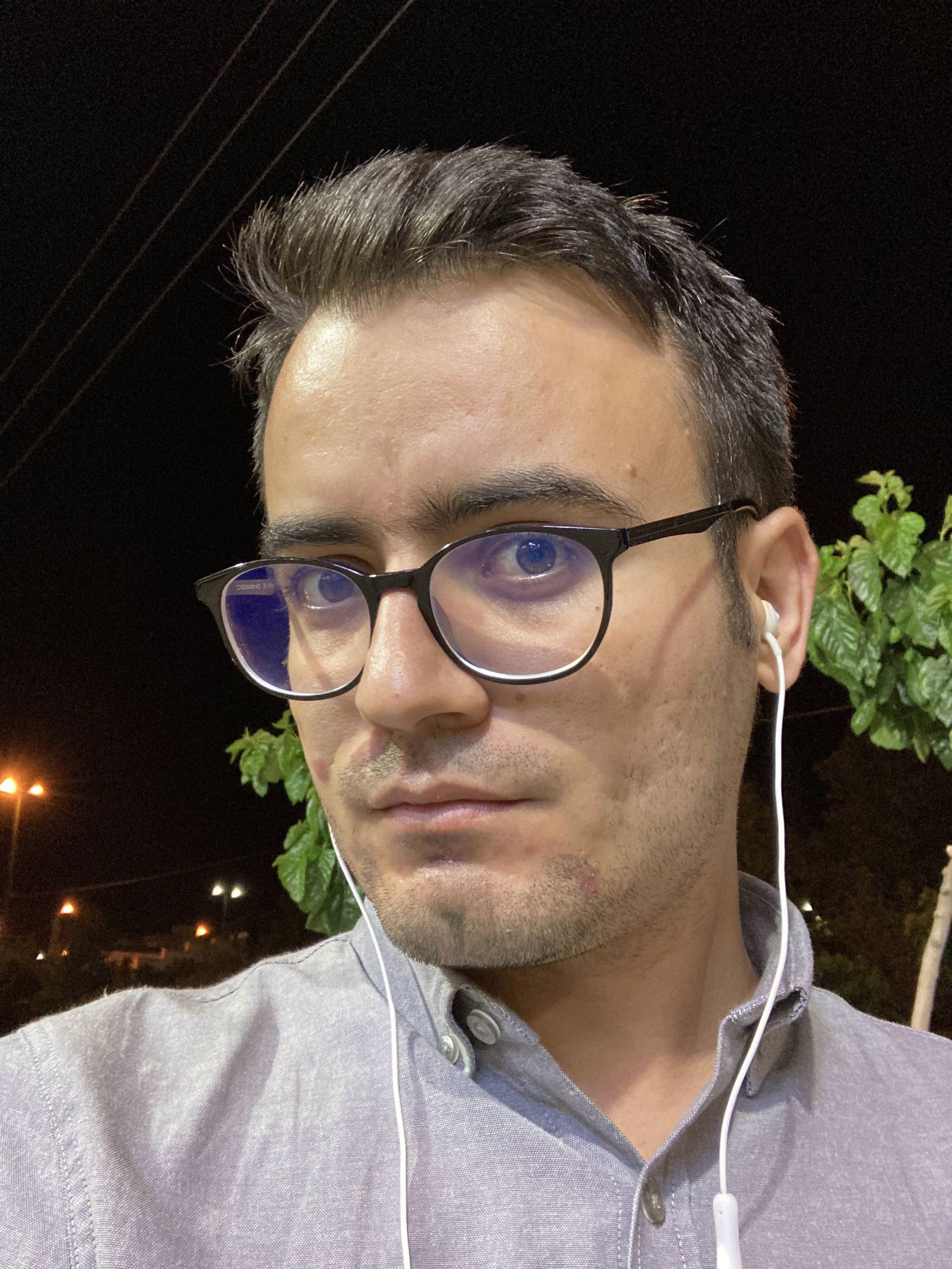 iPhone SE Selfie