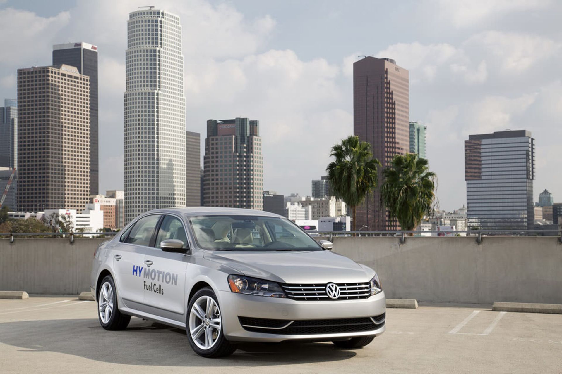 Volkswagen hydrogen car / فولکس واگن خودروی هیدروژنی