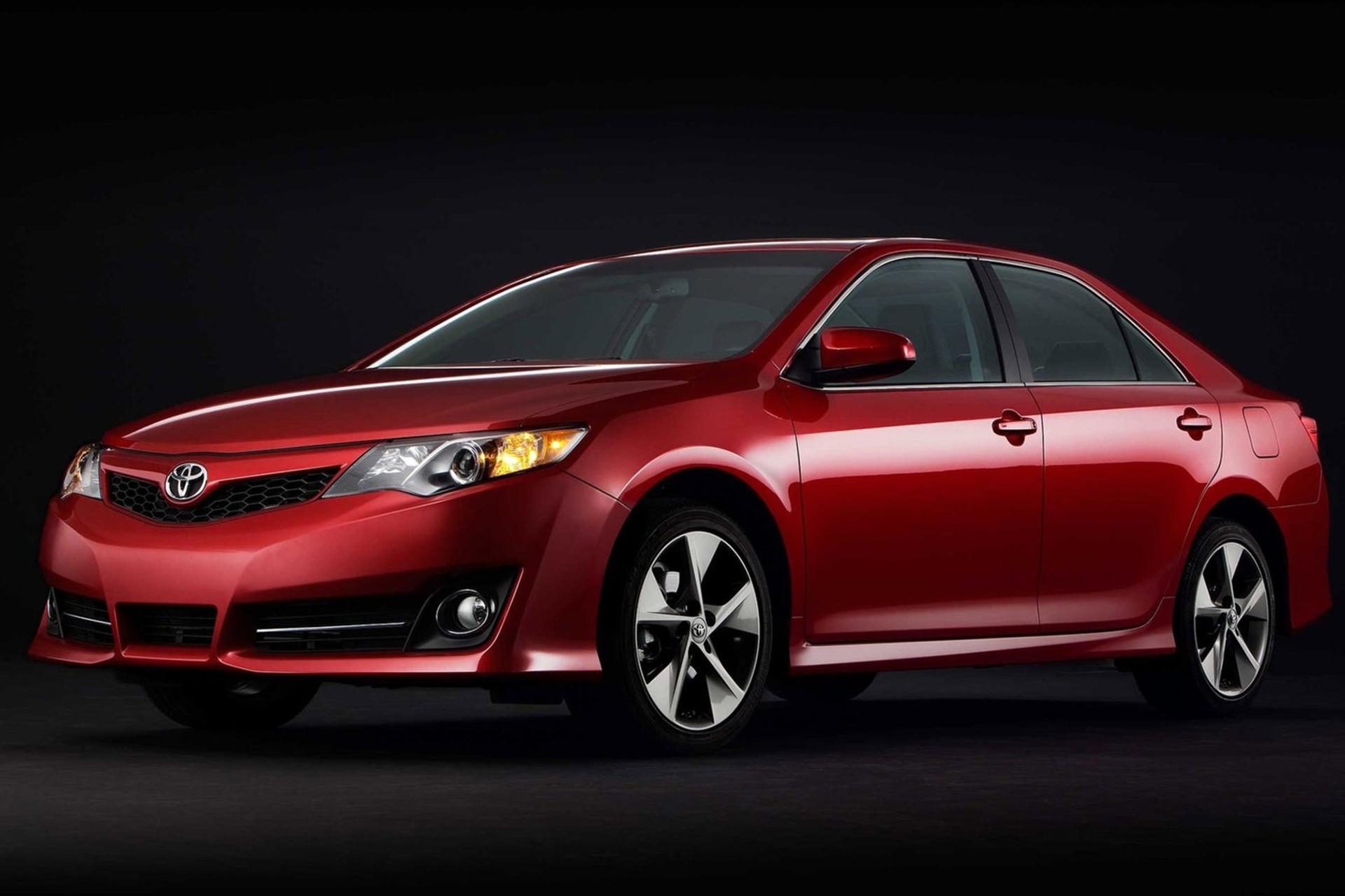 Toyota Camry 2012