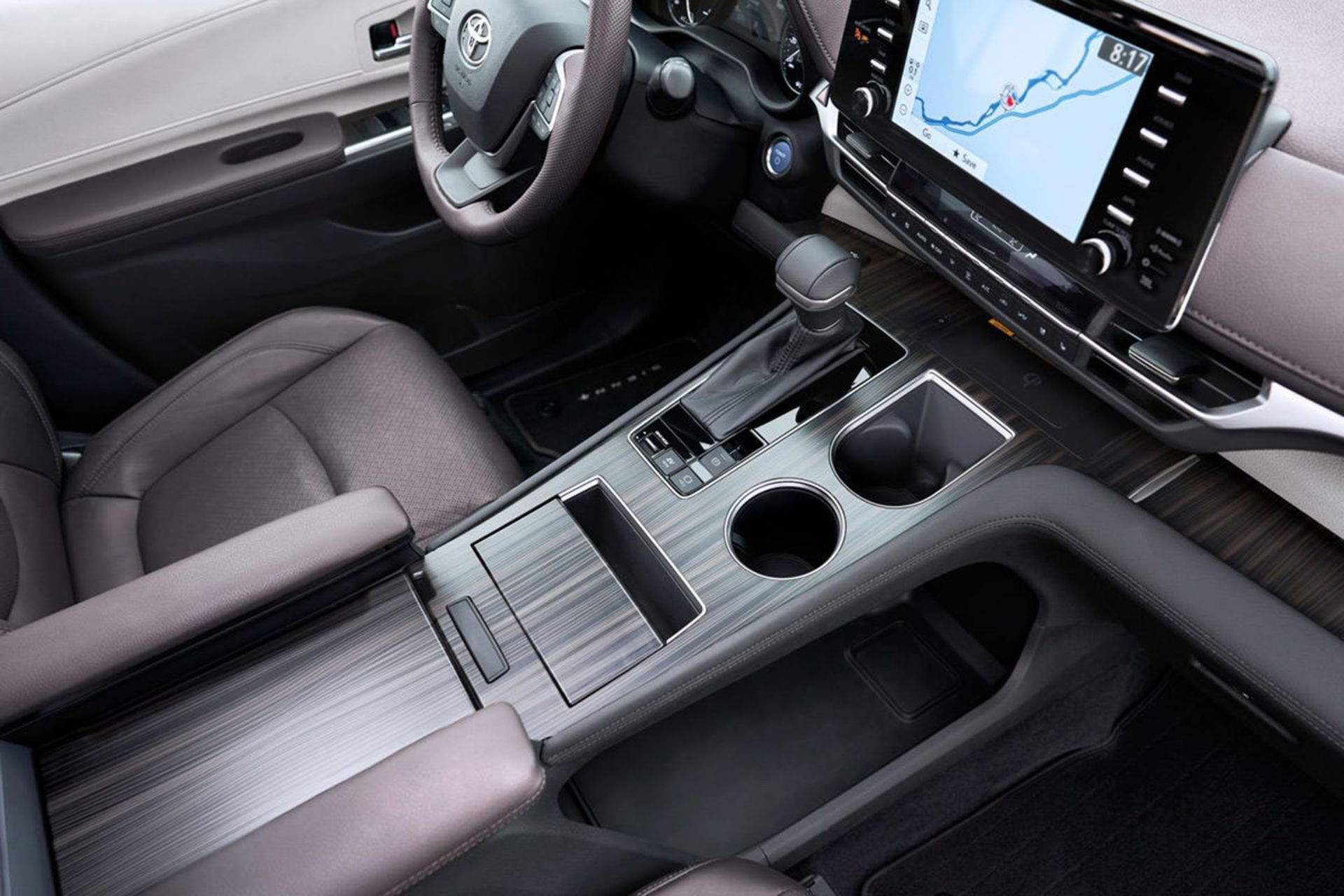مرجع متخصصين ايران 2021 Toyota Sienna minivan / ميني ون تويوتا سيه نا 2021