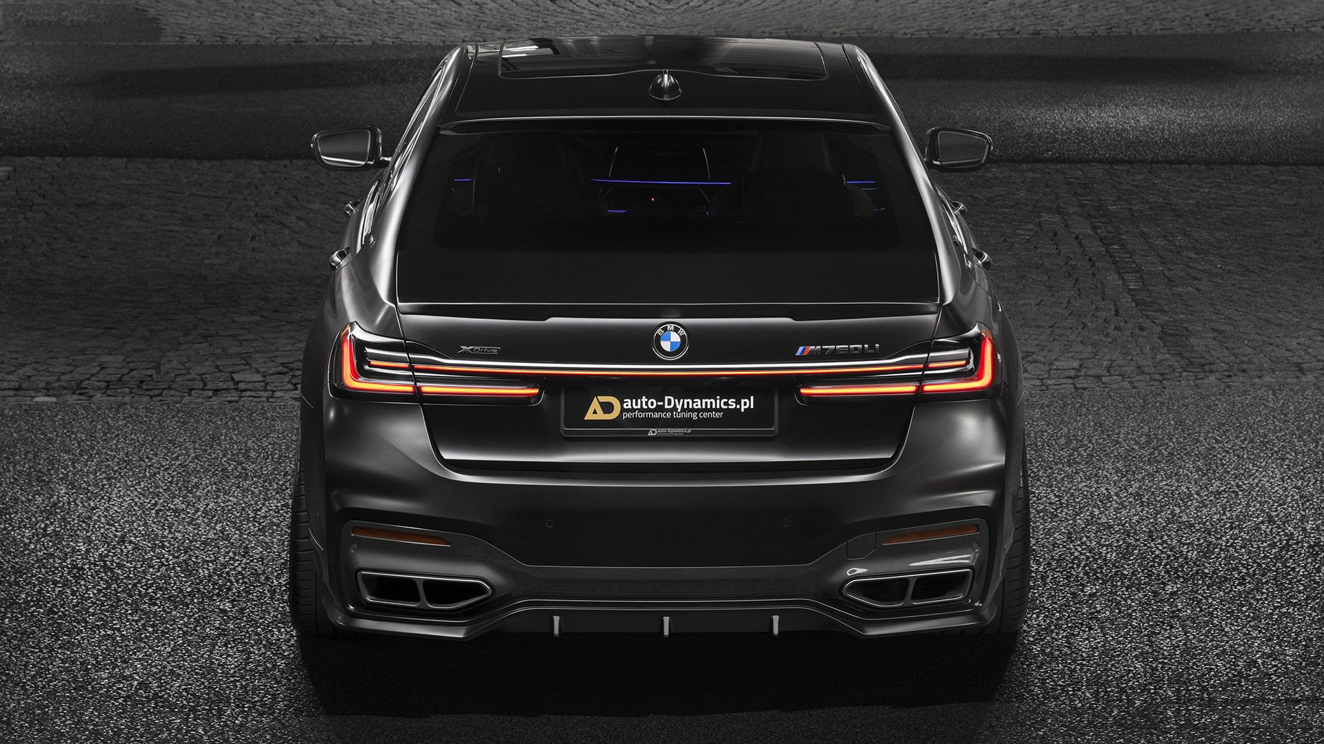 BMW M760Li / بی ام و سری 7