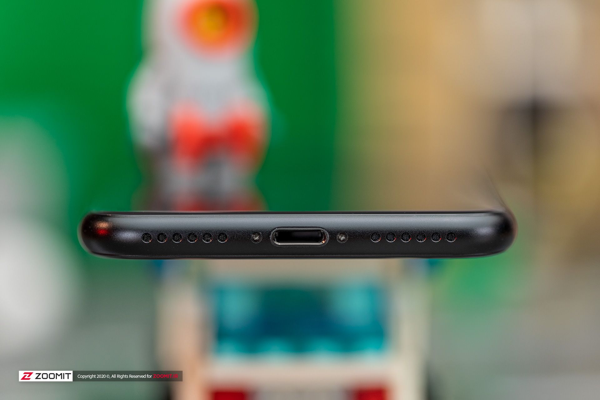 آیفون اس ای ۲۰۲۰ / iPhone SE 2020
