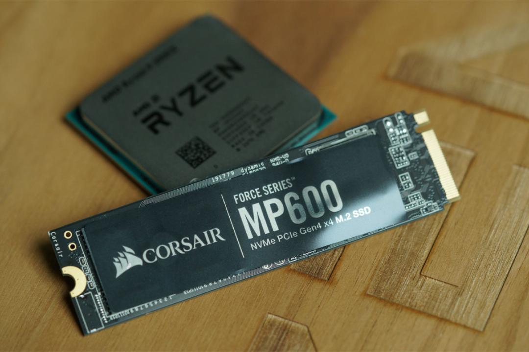 PCIe 4.0 SSD Force MP600 کورسر