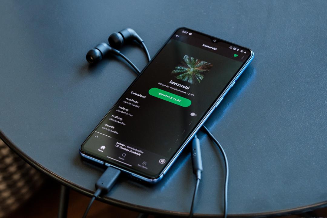 اسپاتیفای دربرابر تایدل / Spotify Vs. Tidal