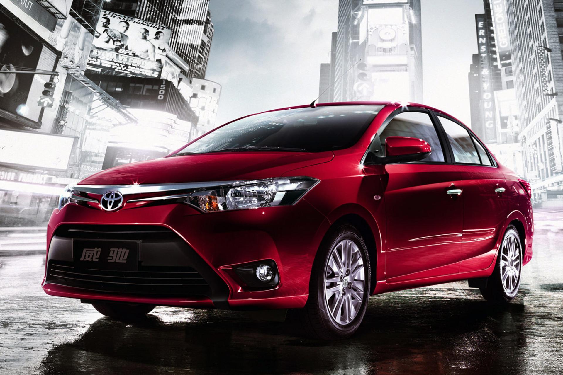 Toyota Yaris 2014