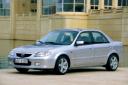 مزدا ۳۲۳ / Mazda 323 نمای جلو ۱