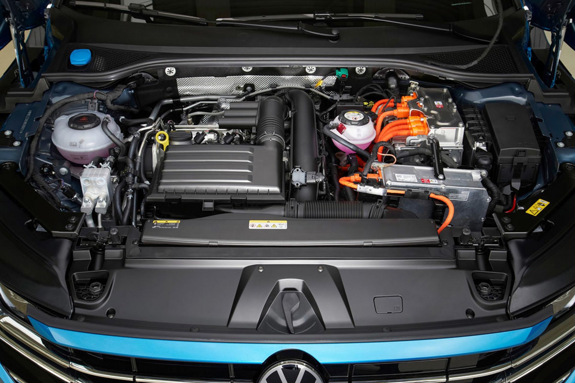 پیشرانه‌ی هیبریدی فولکس واگن آرتئون