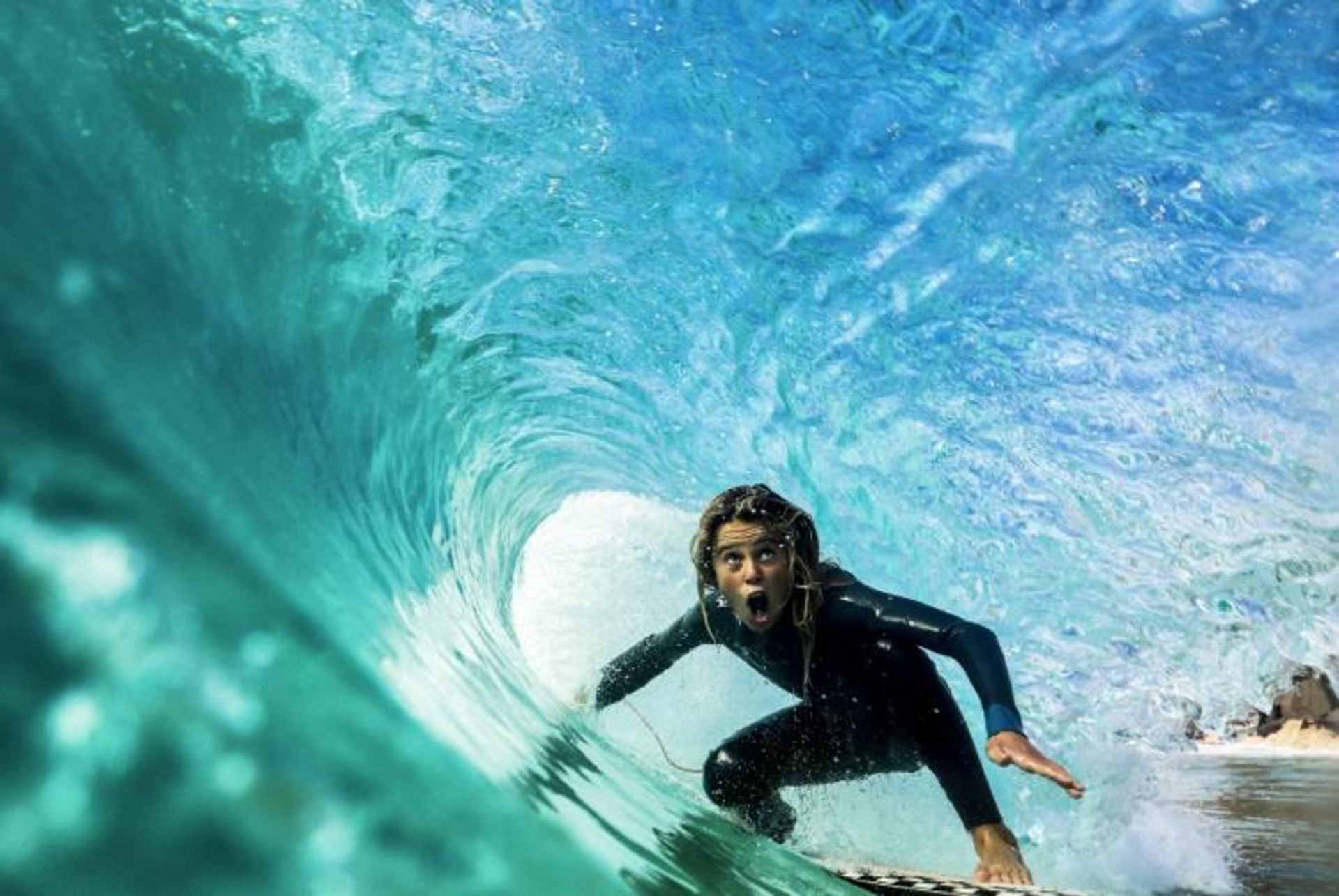 مرجع متخصصين ايران عكس فيناليست تراويس جانسون در مسابقه عكاسي 2020 Surf Photo Nikon Australia
