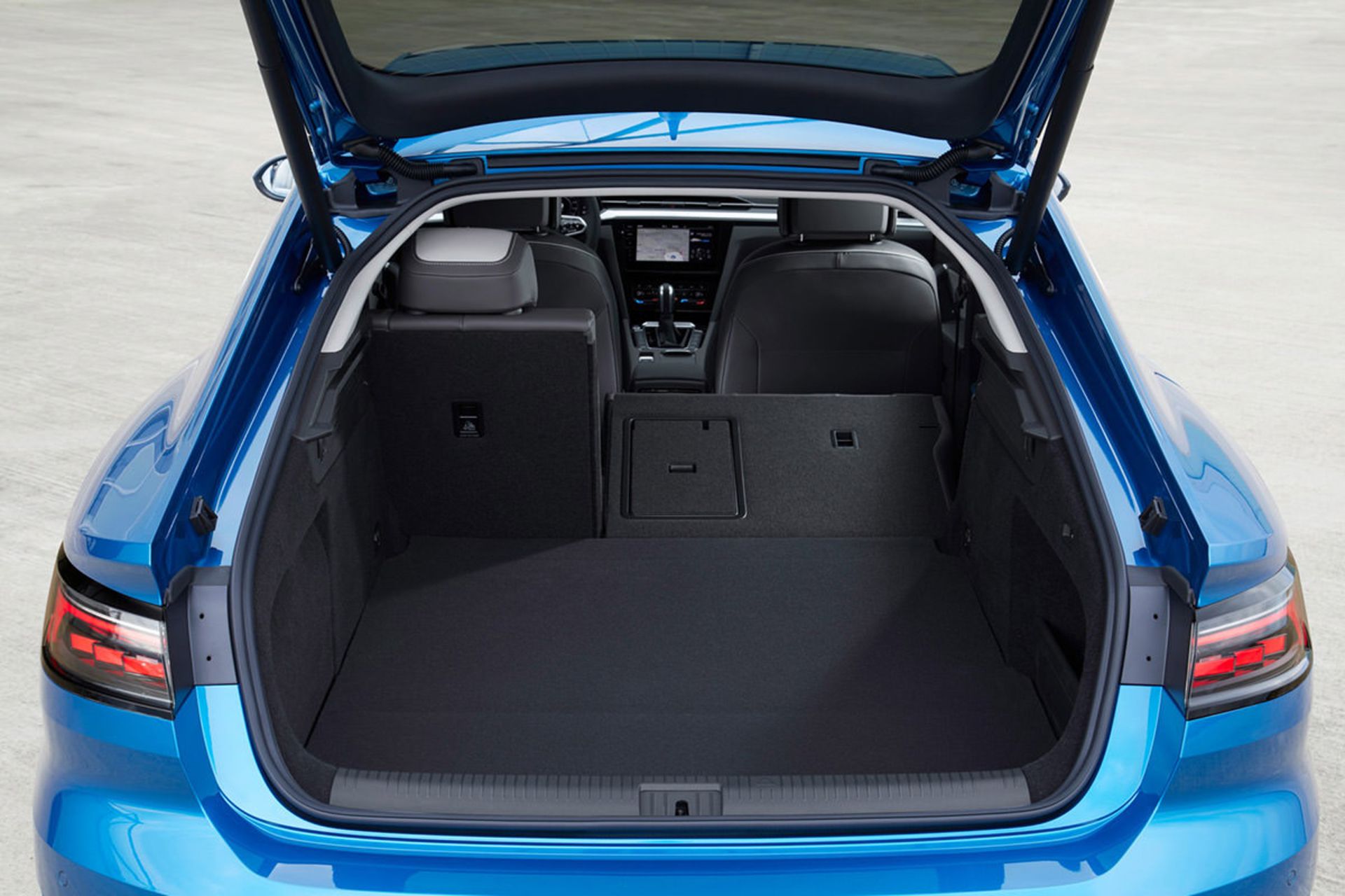 فضای بار عقب آرتئون فولکس واگن