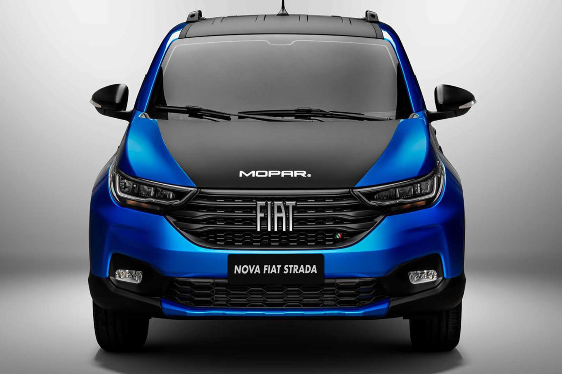 نمای جلو از وانت پیکاپ / pickup truck فیات استرادا / Fiat Strada با رنگ آبی و سیاه و تیونینگ خودرو موپار 