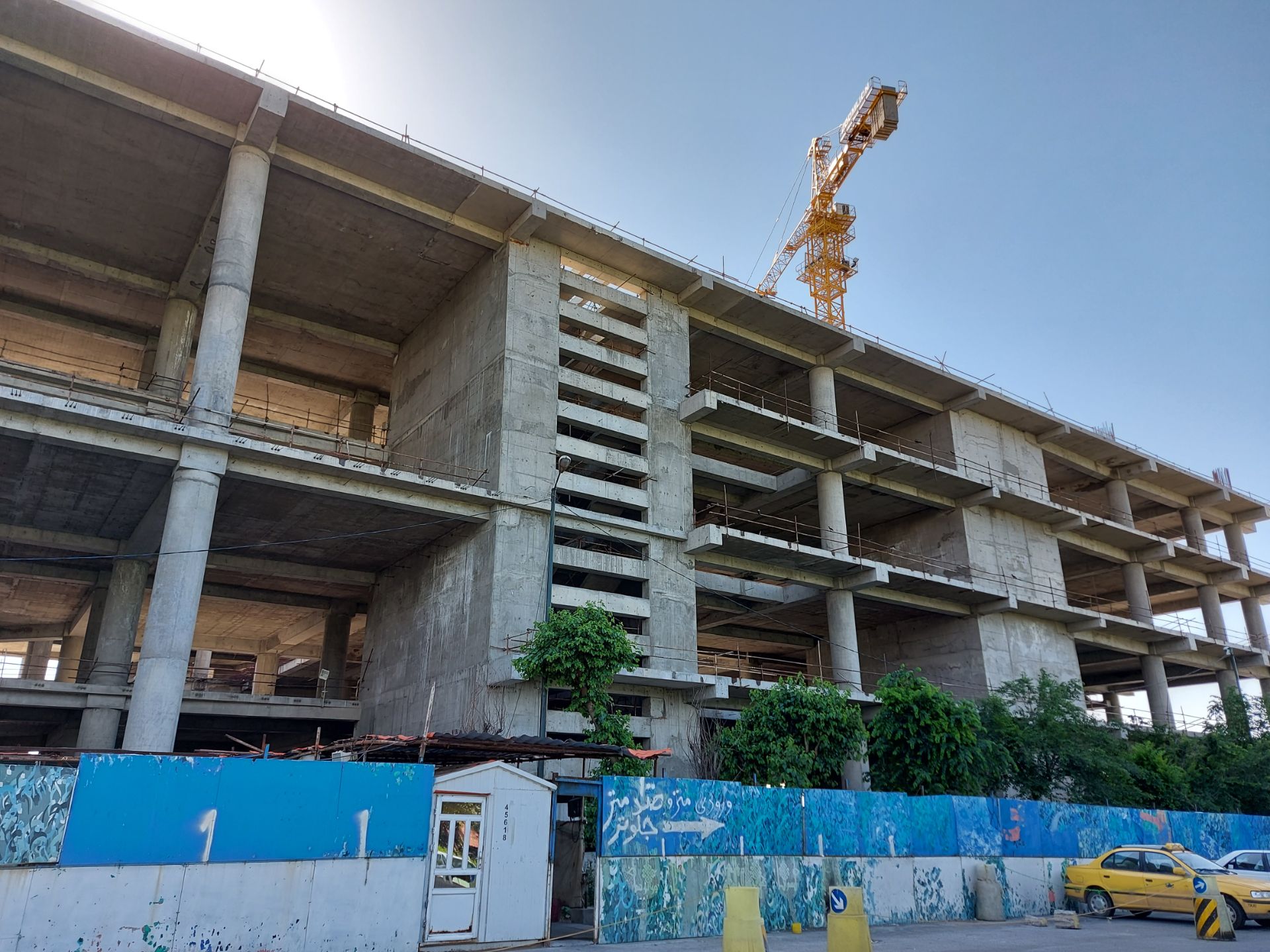 نمونه عکس گلکسی A71 از ساختمان در حال ساخت