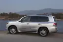 خودرو لکسوس / Lexus LX570 2013 نمای جانبی 