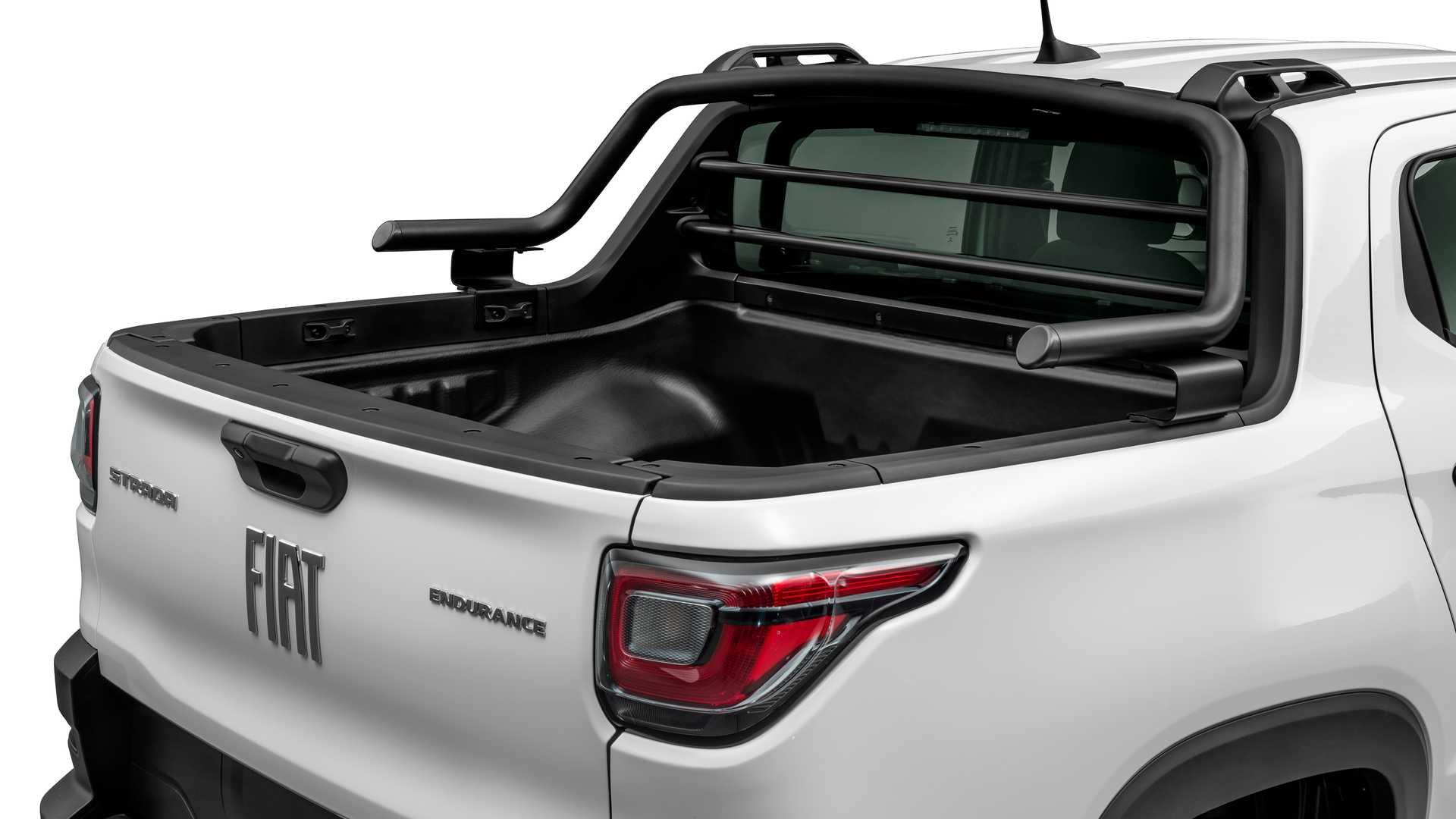 کفی عقب وانت پیکاپ فیات استرادا / fiat strada سفید رنگ