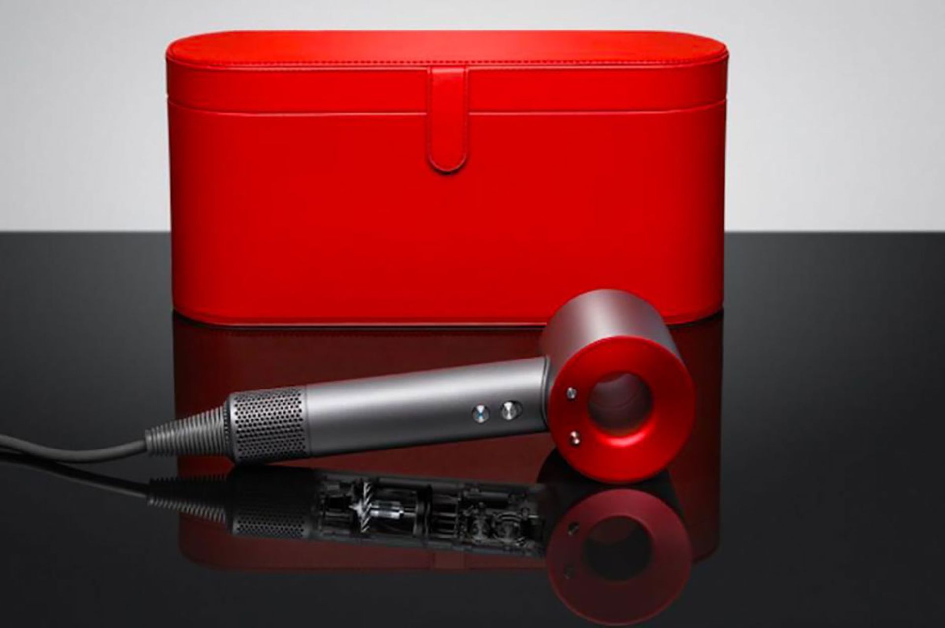 جیمز دایسون / James Dyson