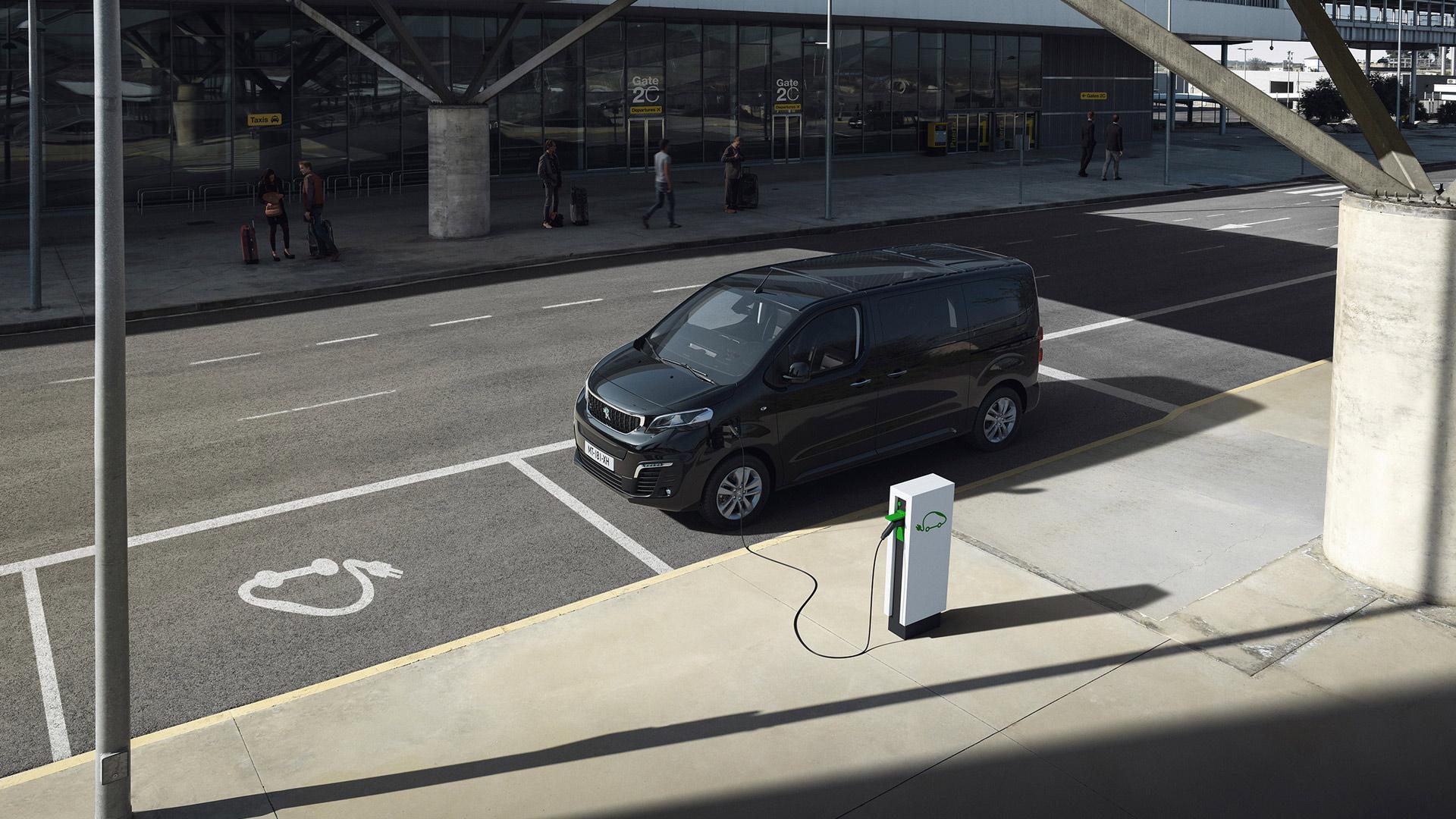 Peugeot e-Traveller MPV / ون چندمنظوره پژو