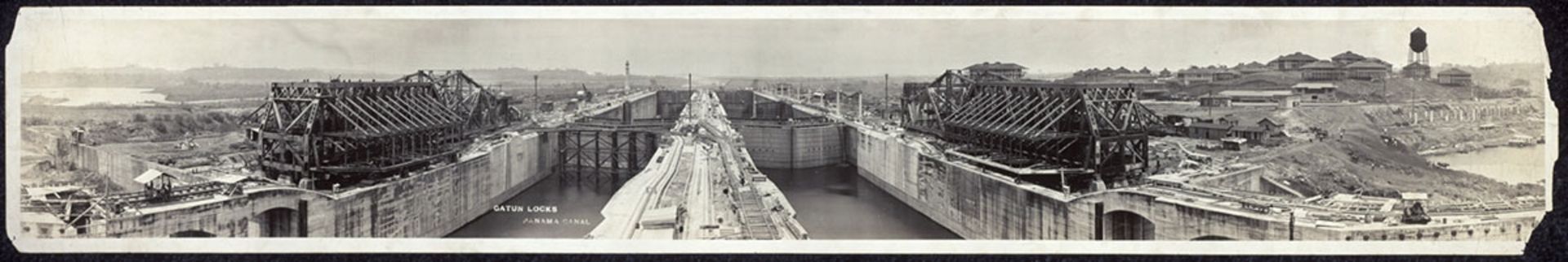 تصویر قدیمی مراحل ساخت سد سلولی کانال پاناما / Panama Canal