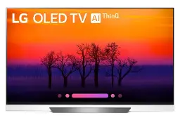 نمای جلو تلویزیون الجی OLED65E8 مدل 65 اینچ با صفحه روشن