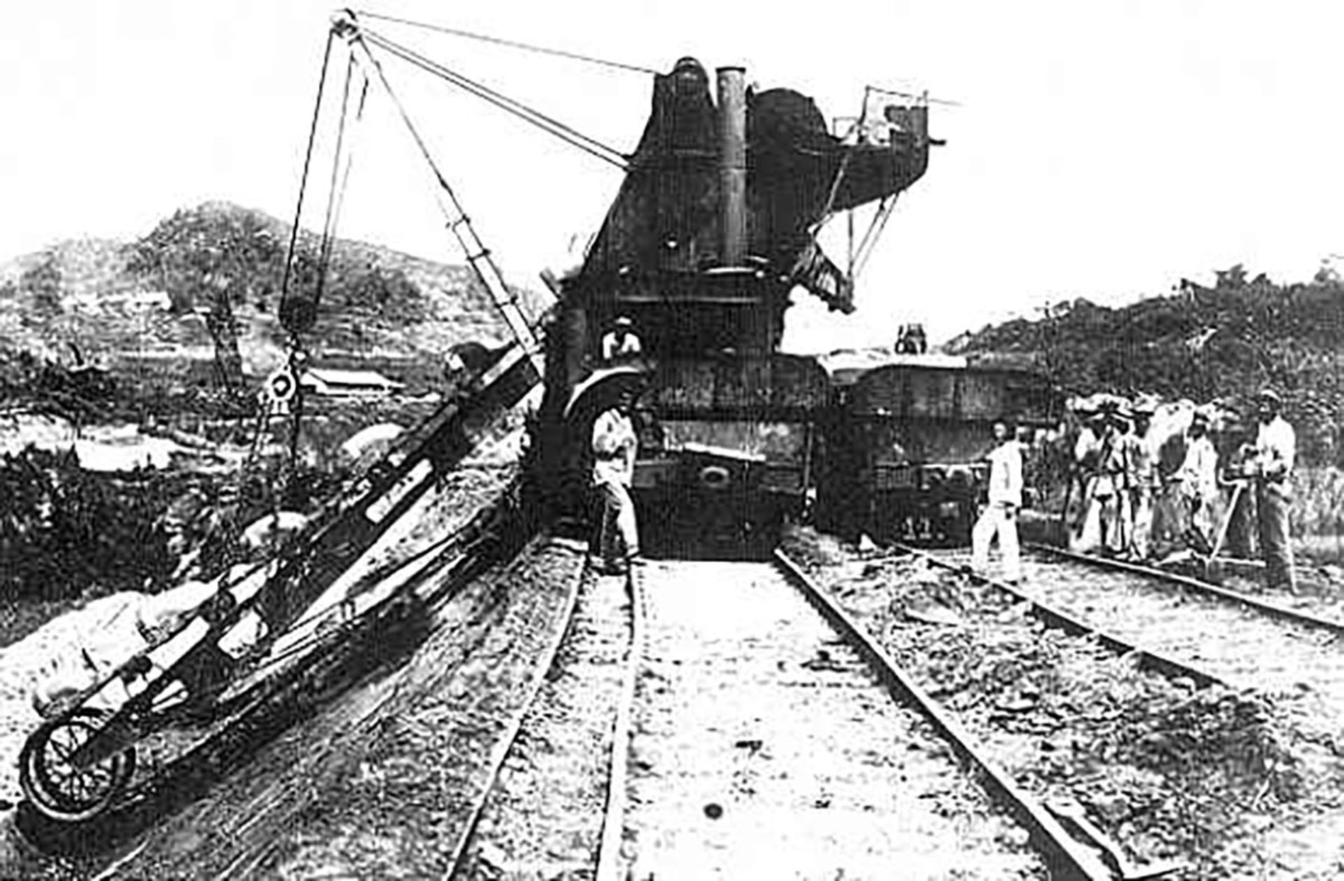جرثقیل قدیمی کانال پاناما / Panama Canal