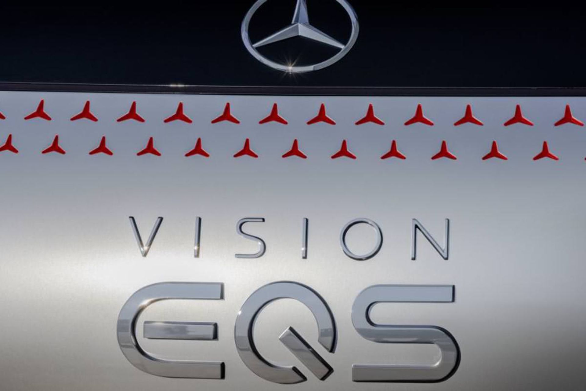 مرسدس بنز ویژن ای کیو اس / mercedes benz eqs‌