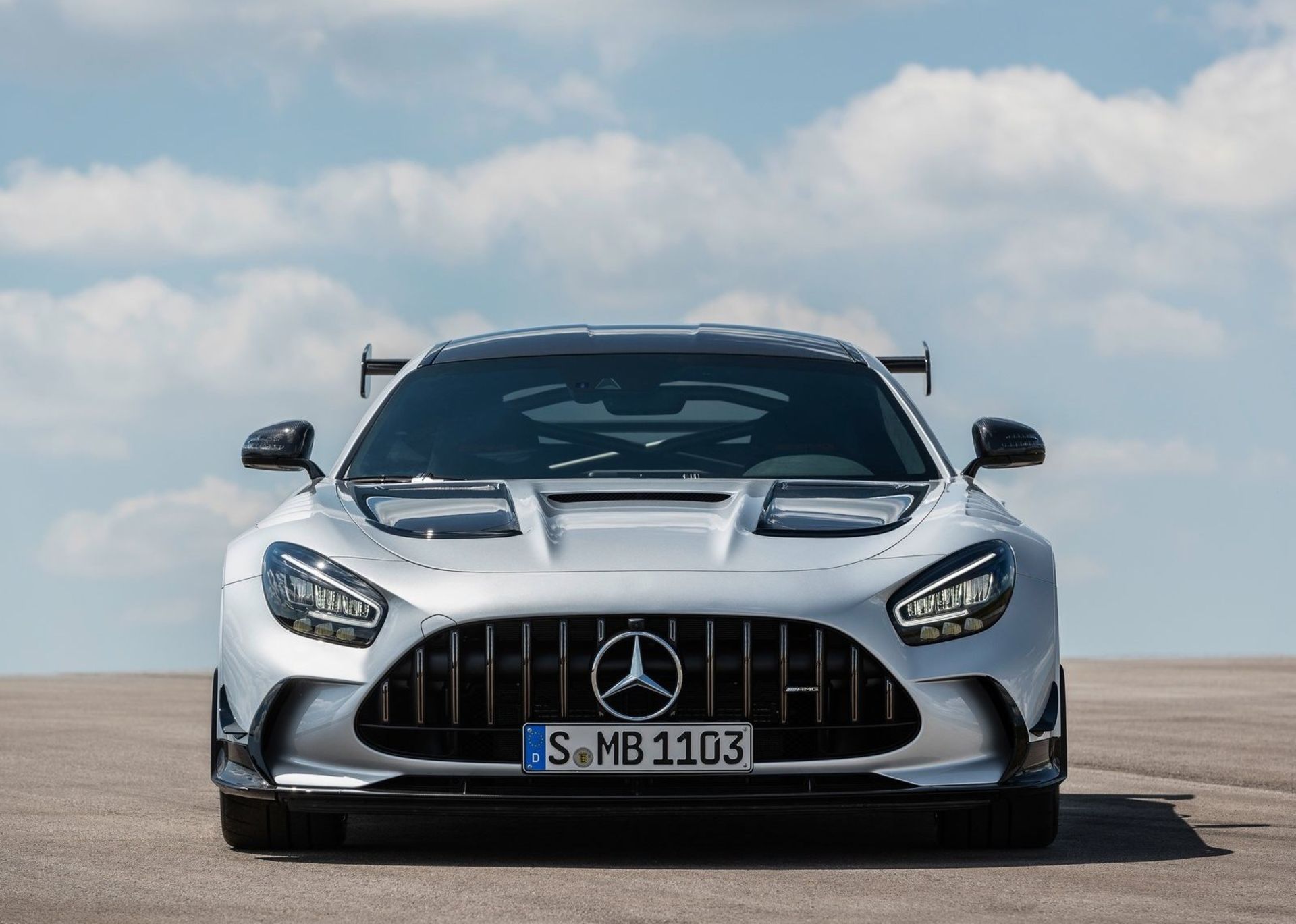  AMG GT Black Series بلک سریز 2021 نمای مستقیم