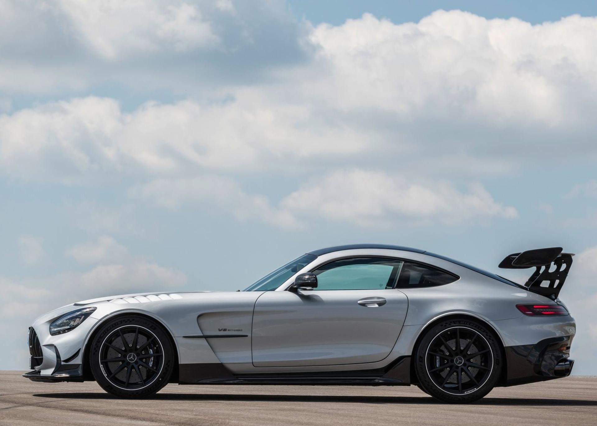  AMG GT Black Series بلک سریز 2021 نمای جانبی