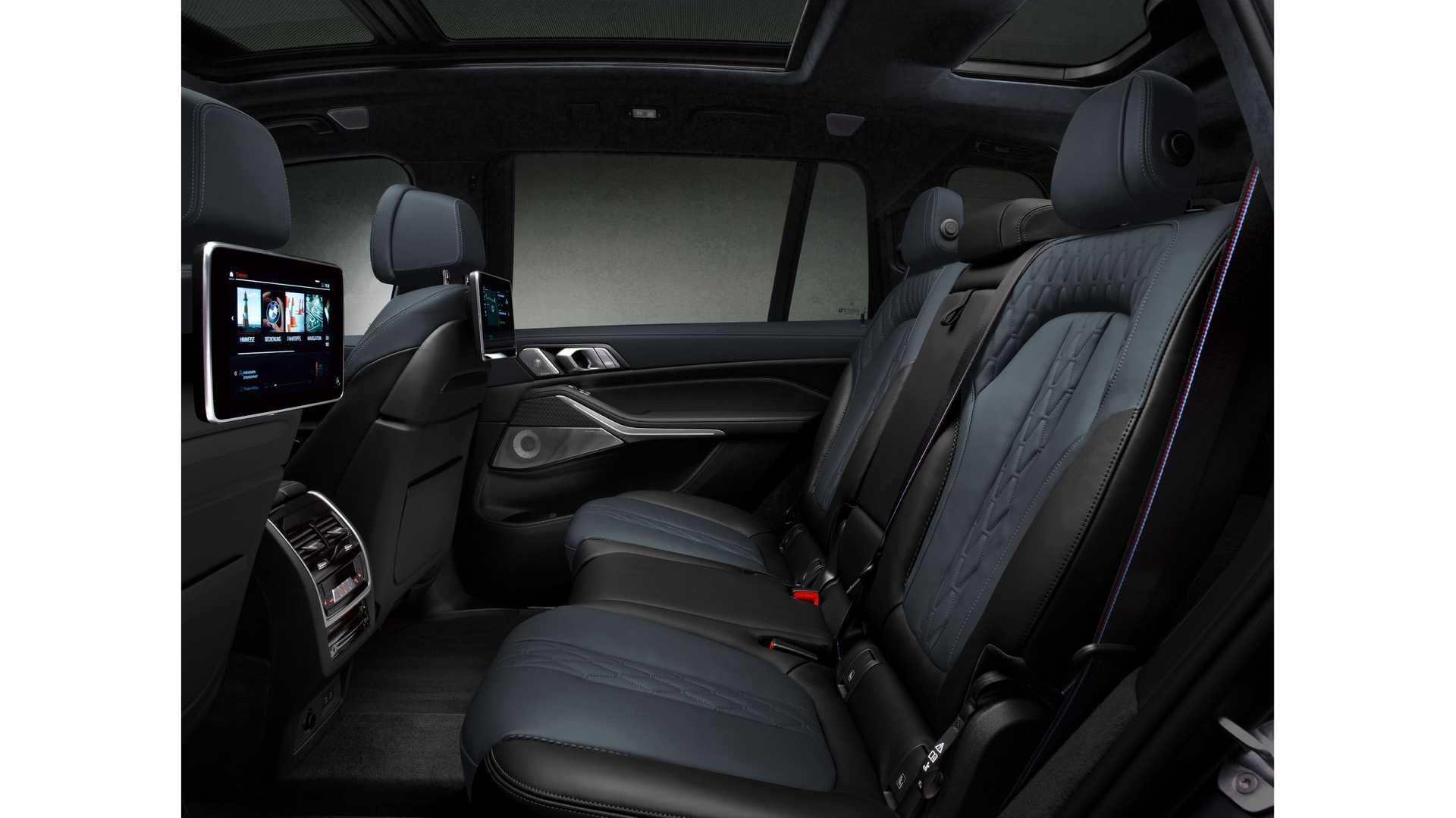 بخش عقب کراس اور بی ام و ایکس 7 / bmw x7