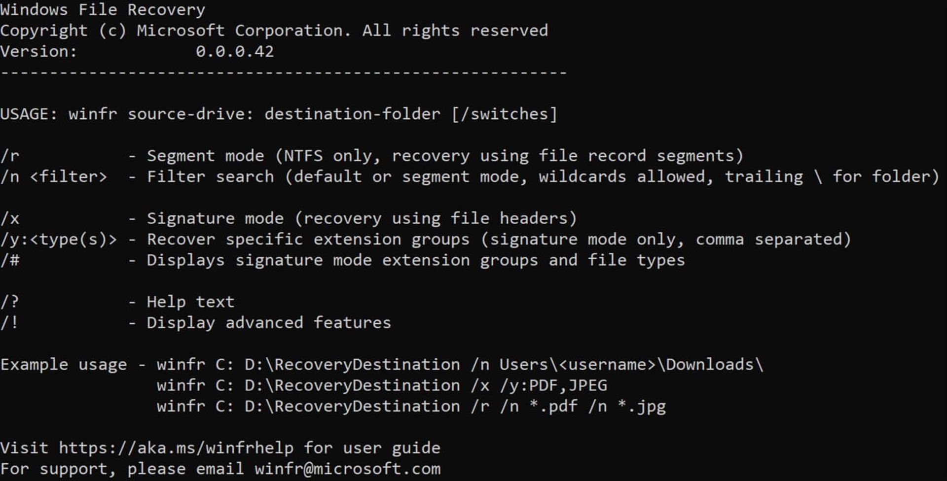 محیط ویندوز فایل ریکاوری مایکروسافت شامل کد در پنجره مشکی
