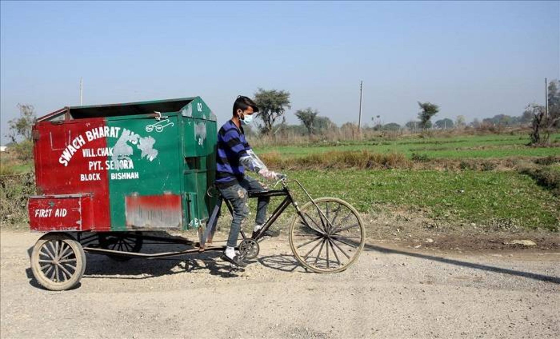 نقش جمع آوری کننده های زباله در کاهش آلودگی