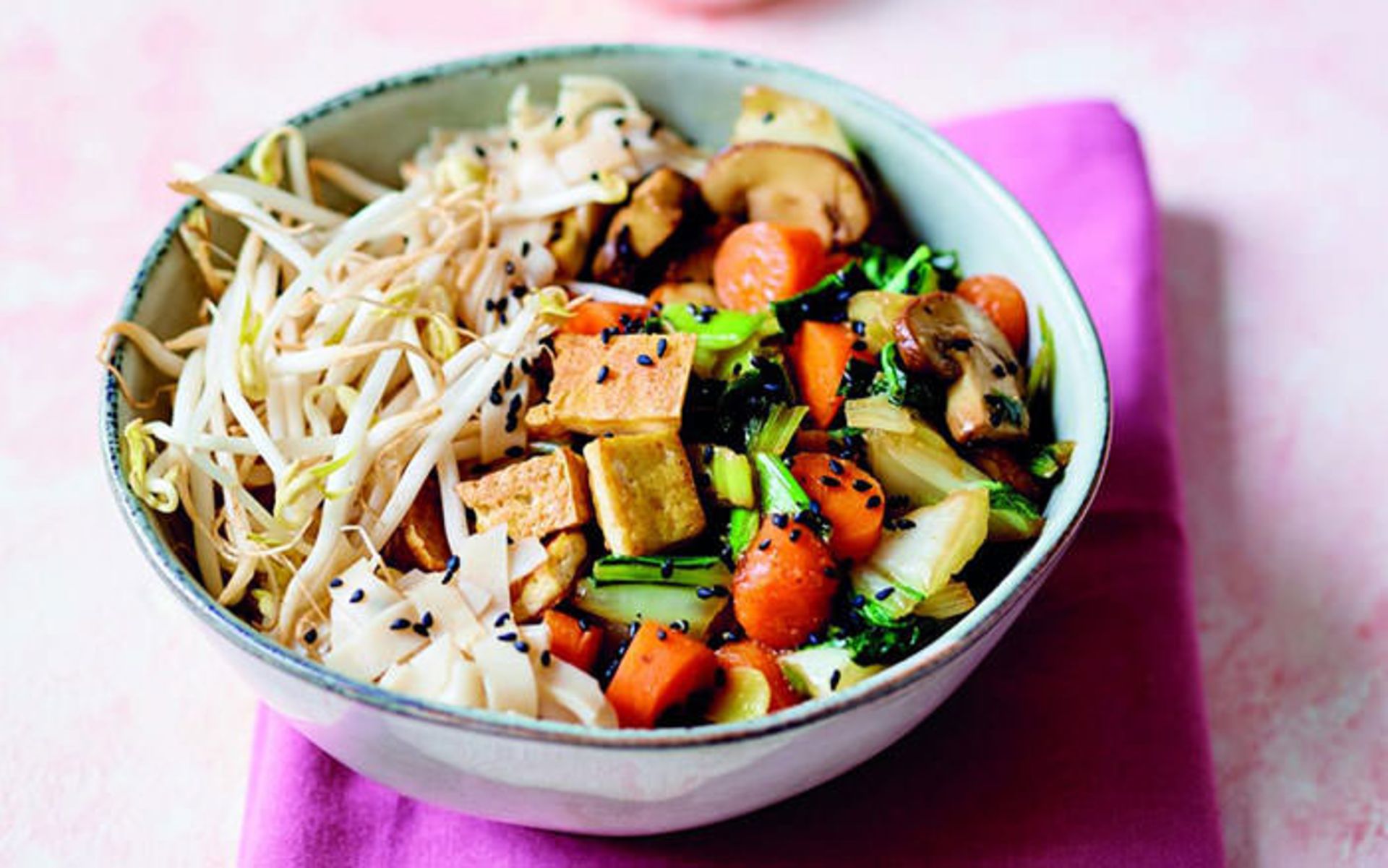 بشقاب رنگارنگ