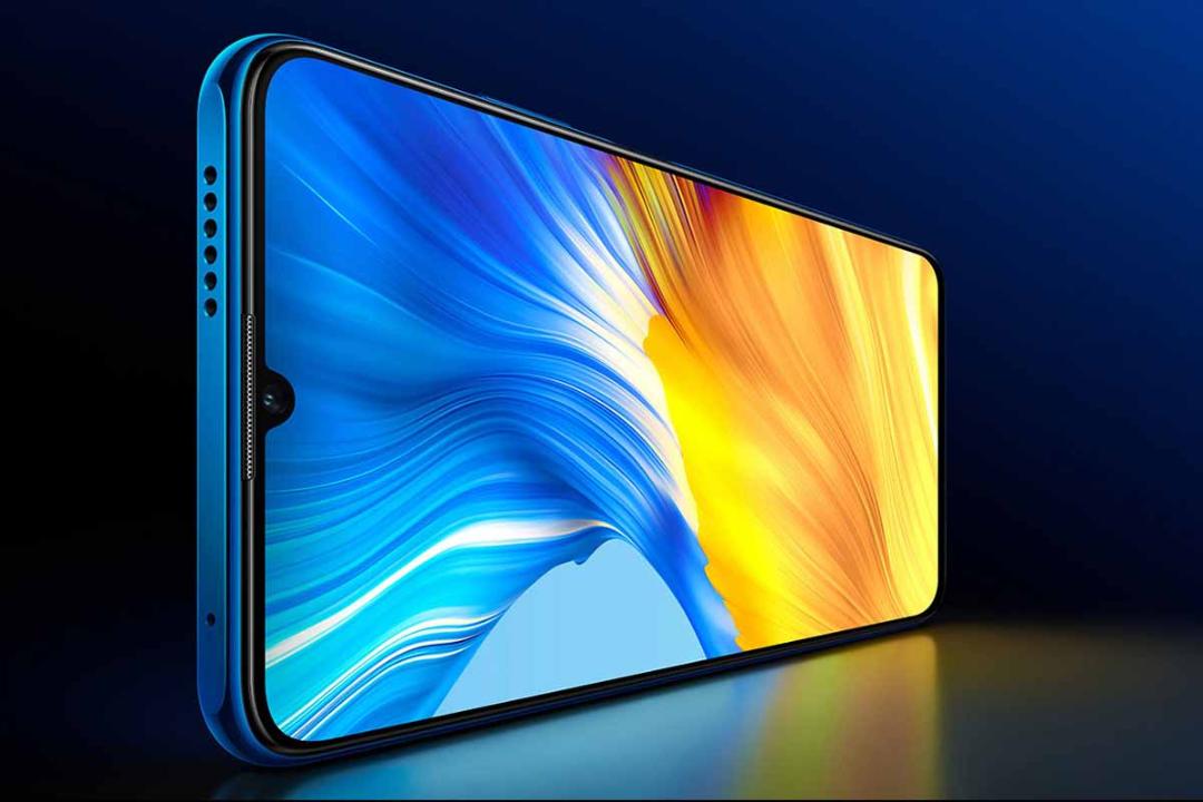 نمایشگر آنر X10 مکس 5G از زاویه بالا