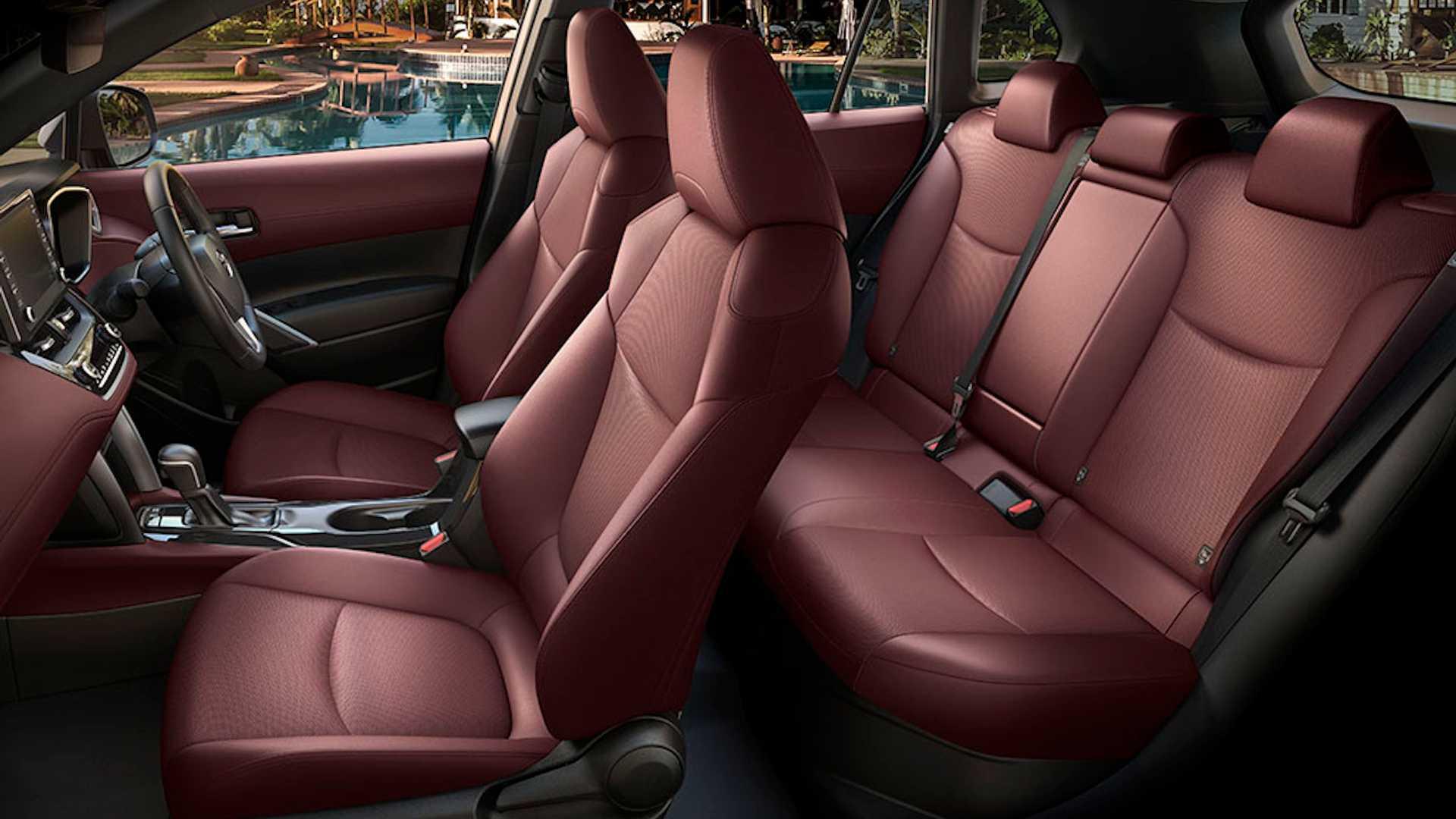  Toyota Corolla Cross / تویوتا کرولا کراس نمای صندلی ها