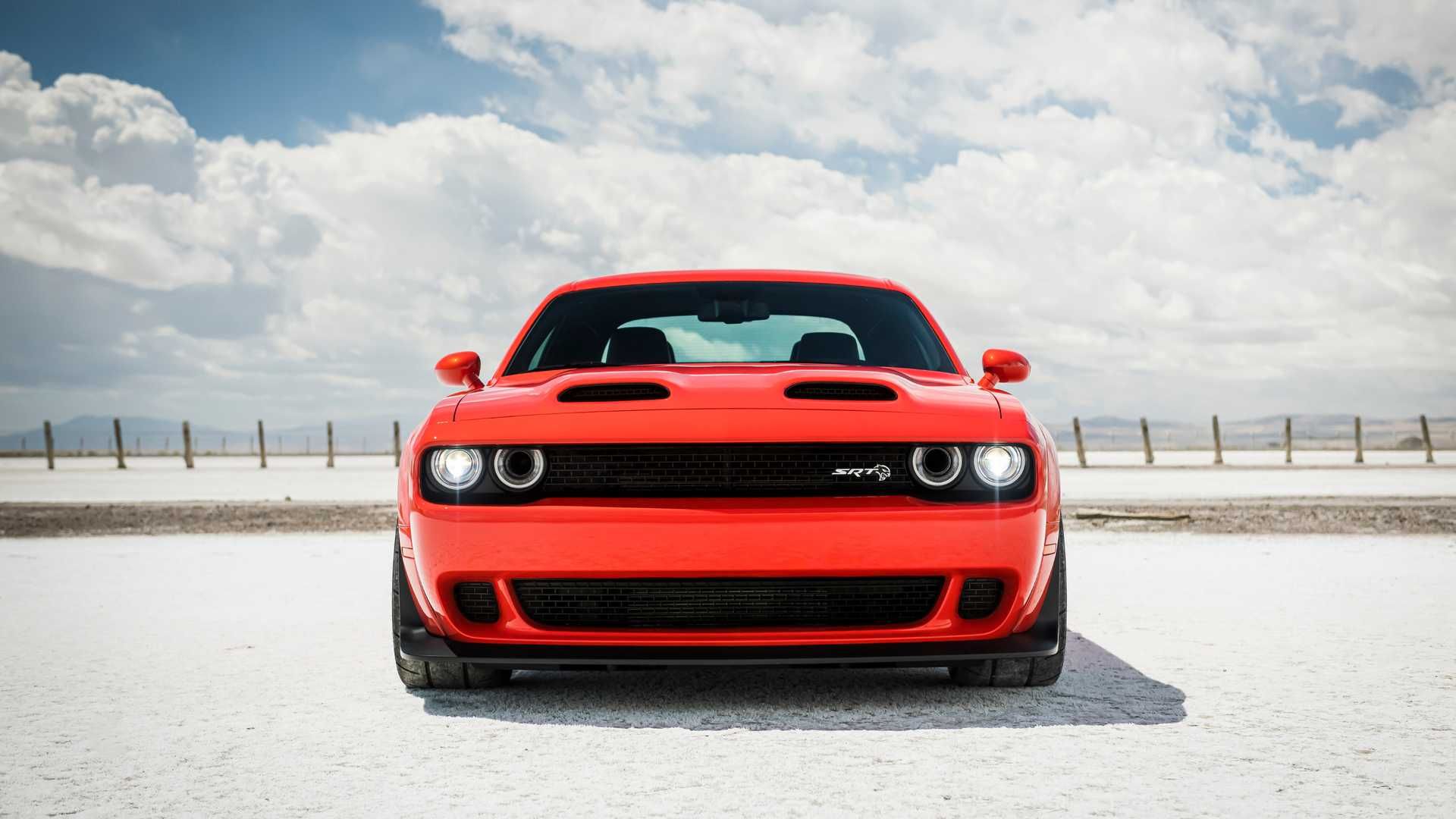 نمای جلو خودرو درگ دوج چلنجر اس آر تی سوپر استاک / Dodge Challenger SRT Super Stock 
