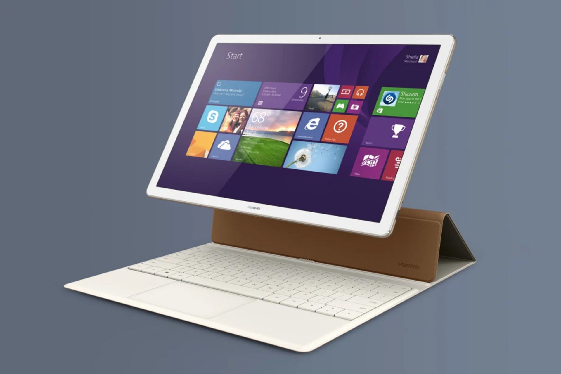 نسل اول میت بوک 2016 هواوی از زاویه کناری با کیبورد مجزا