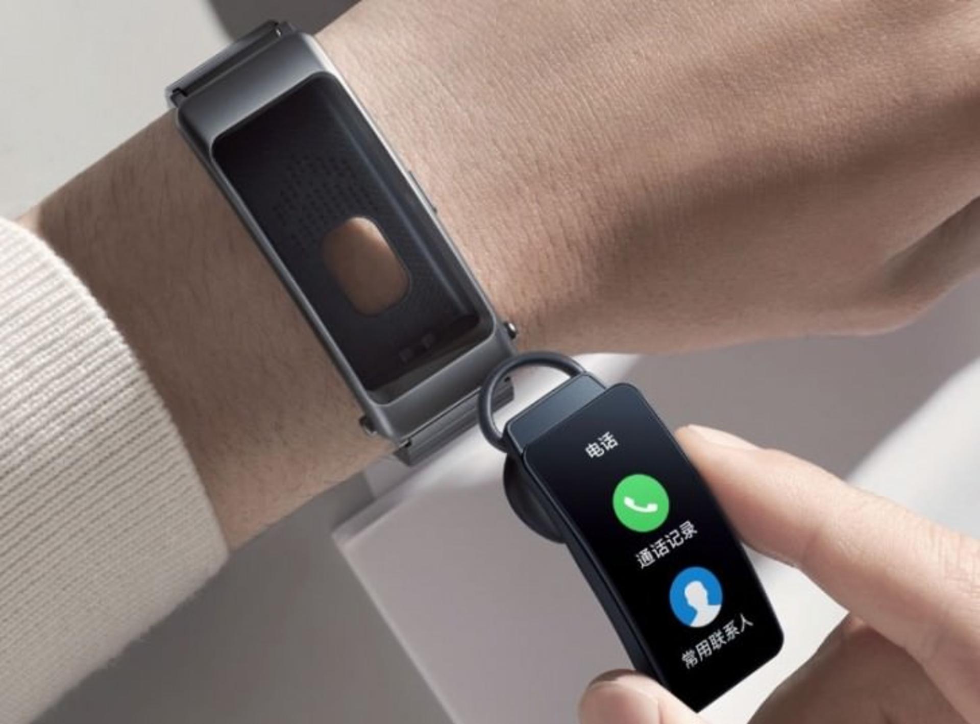 هواوی تاک بند بی 6 / Huawei TalkBand B6