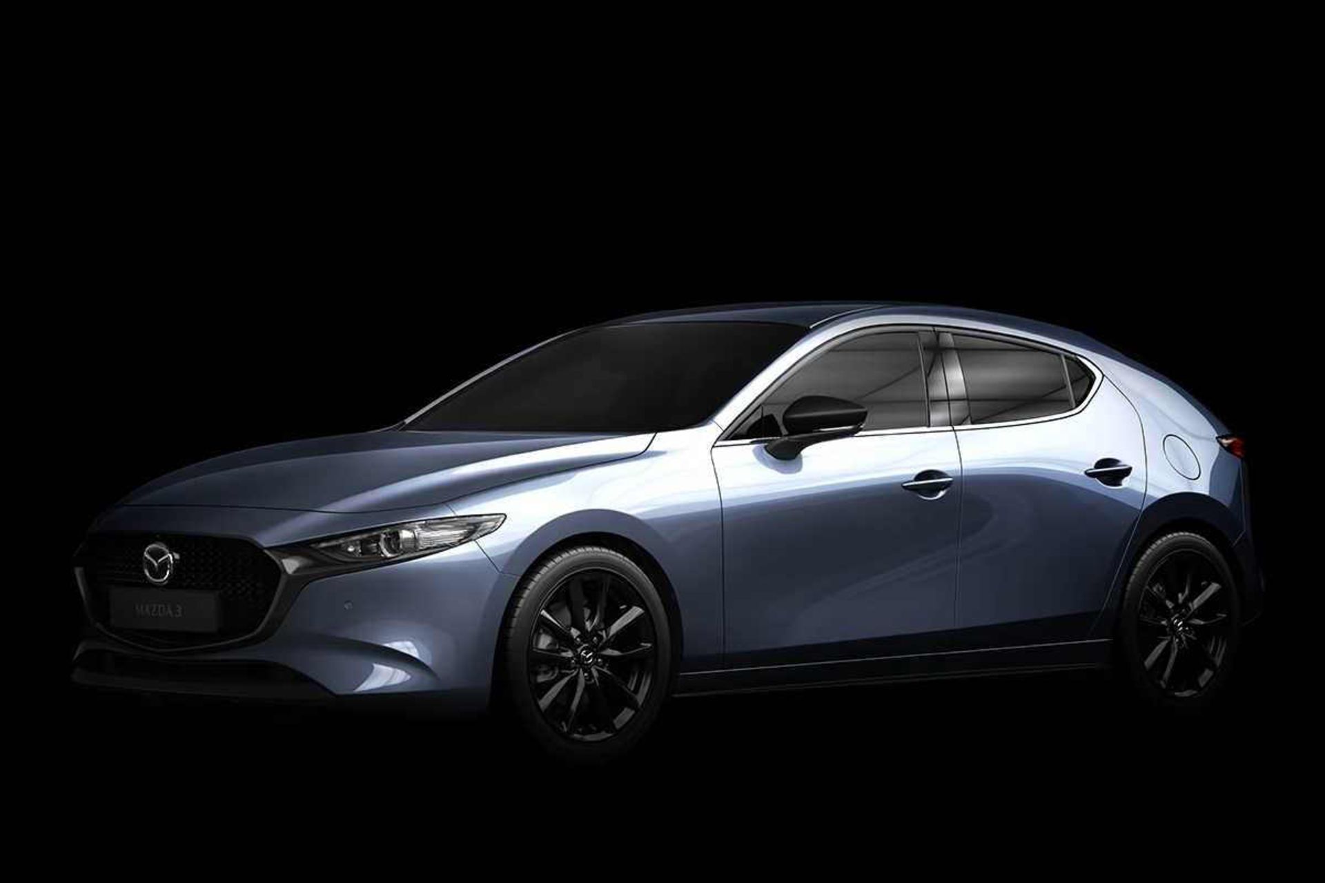 هاچ بک / hatchback مزدا 3 / mazda 3 نقره ای رنگ با زمینه سیاه برای بازار مکزیک و آمریکا